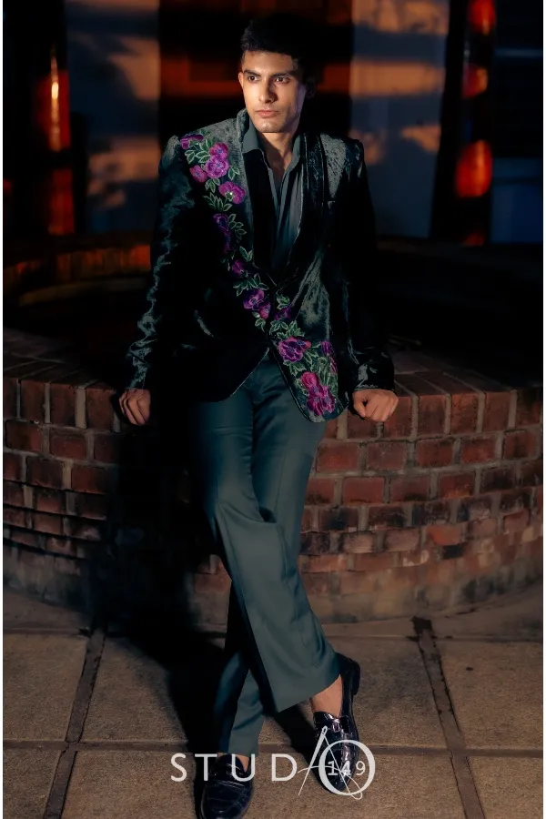DESIGNER EMBROIDERED BLAZER SET