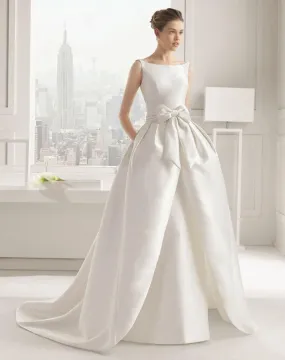 Elegant A-line Wedding Dress with Pocket / Bow