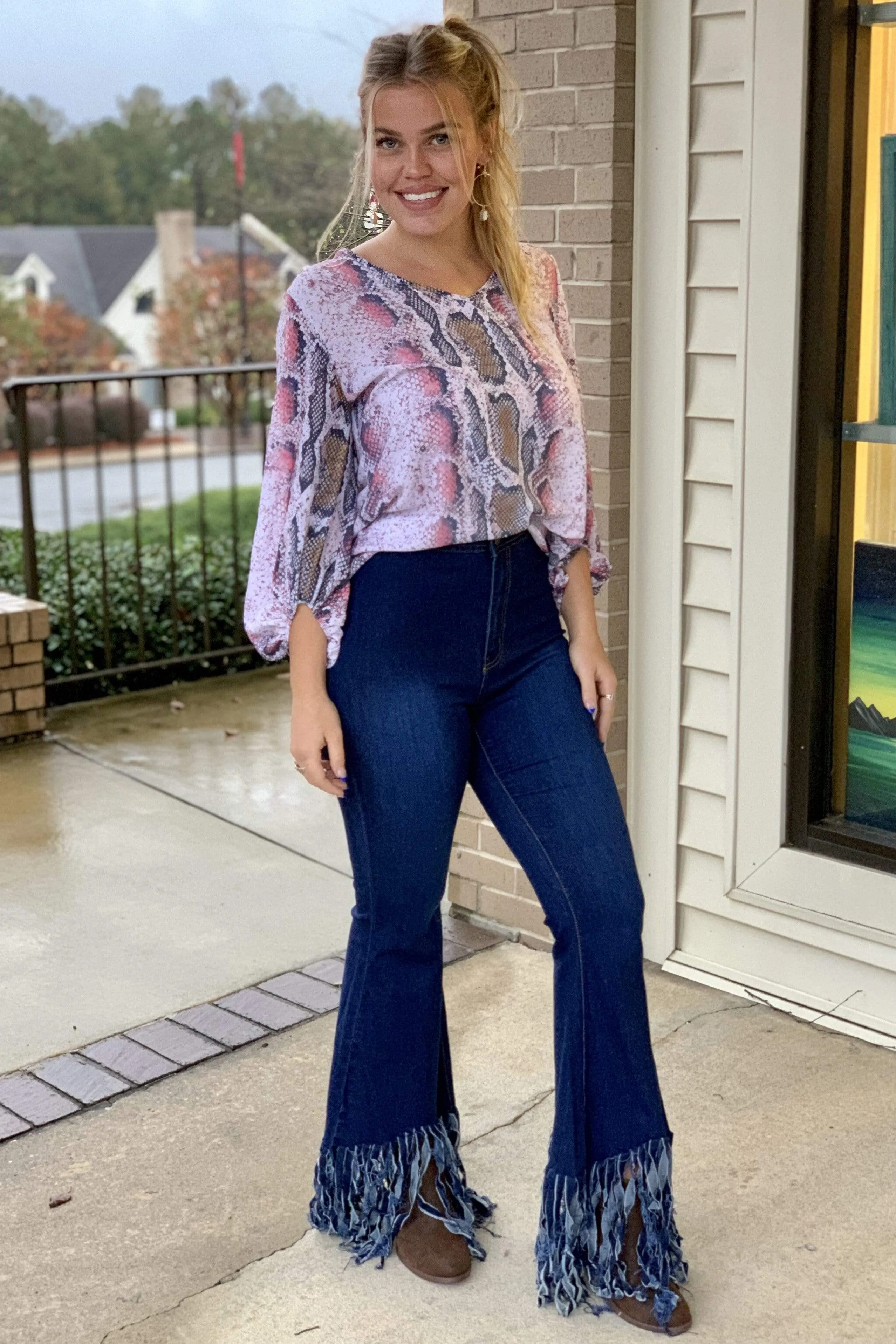 Frayed/Fringe Bottom Bell/Flare Denim Jeans