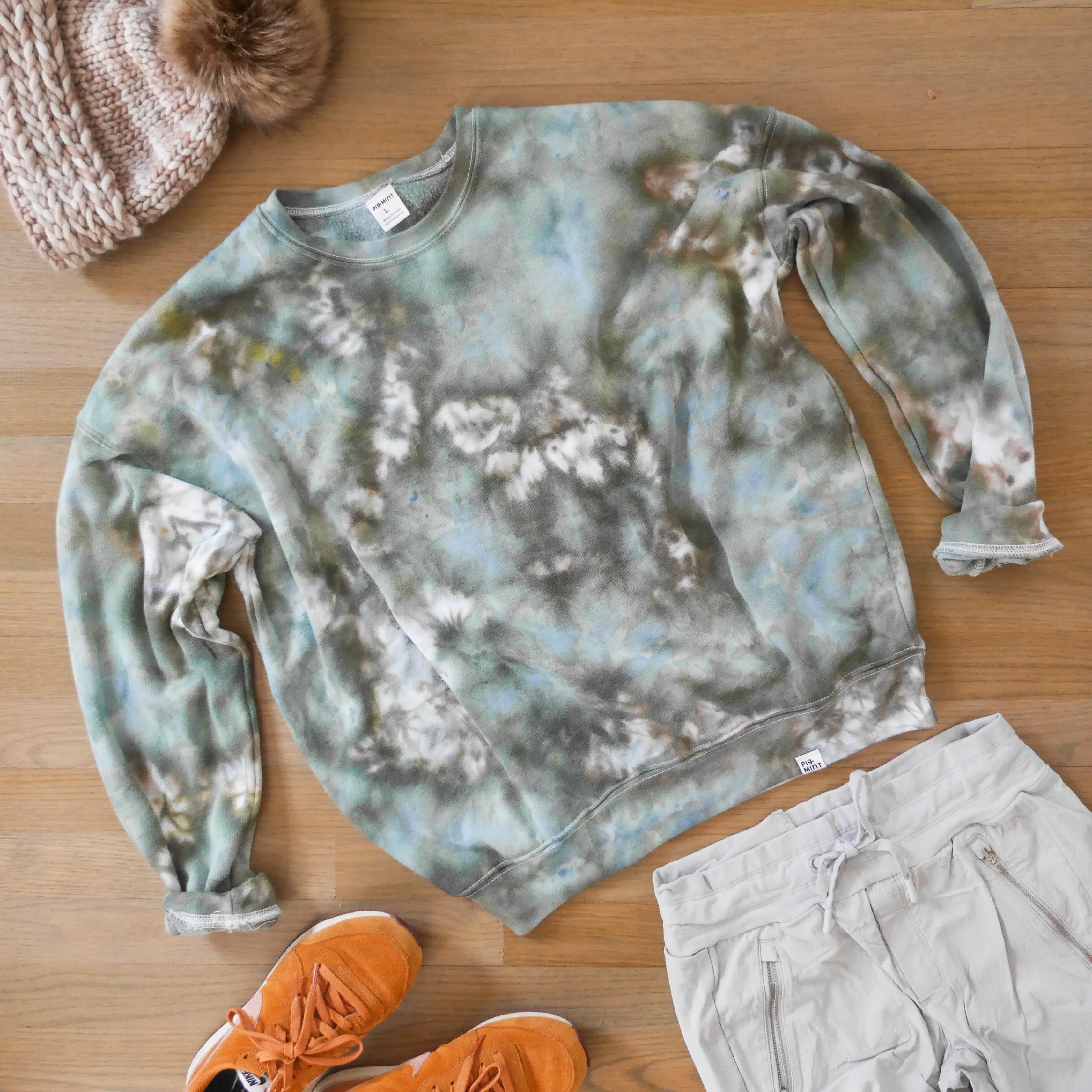 READY TO SHIP Adult Crew Neck Tie-Dye Sweatshirt