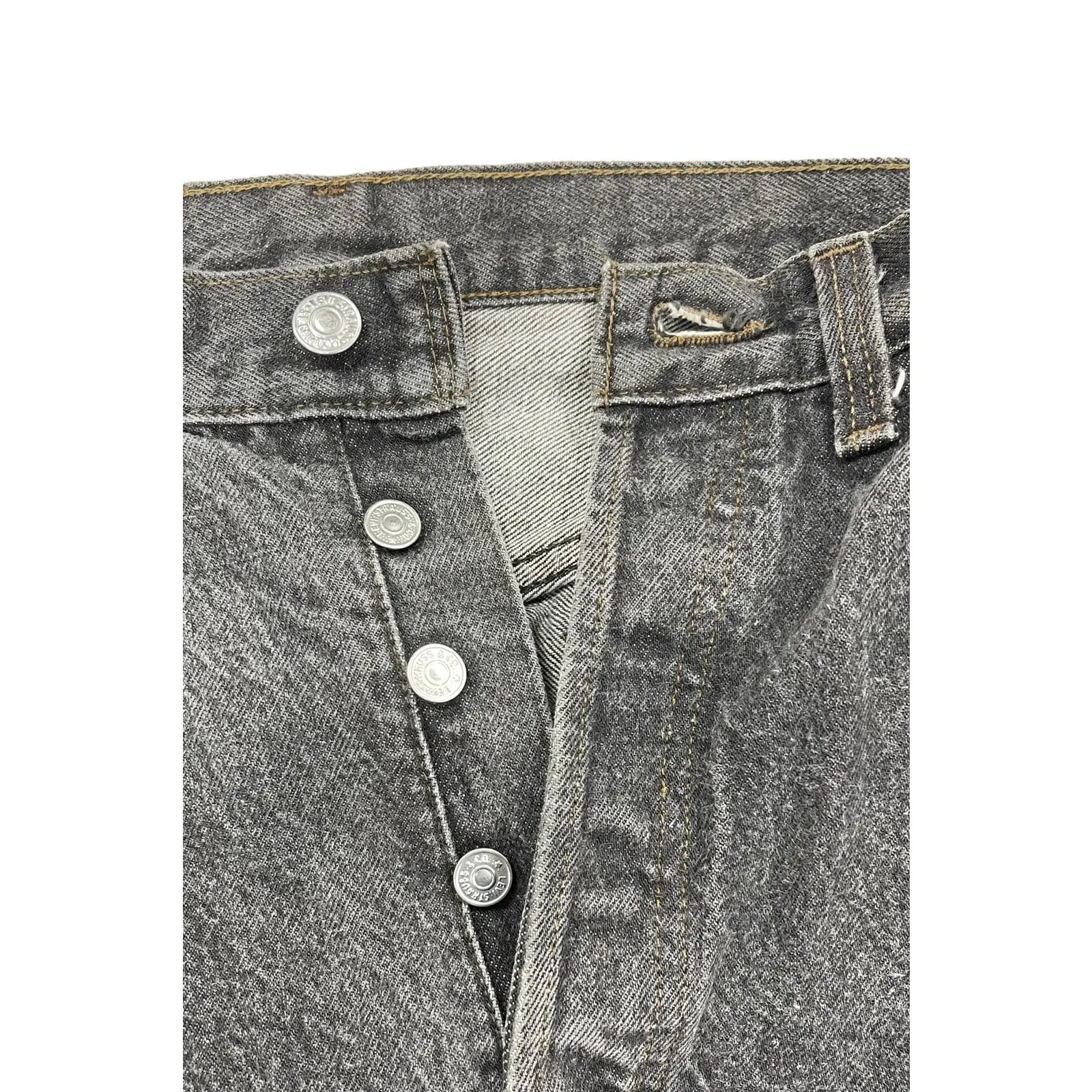 Urban Outfitters Vintage 80’s Levi’s Camo Embellished Jeans Size 33